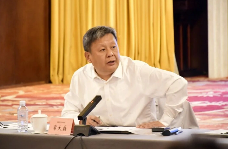 中国旧货业协会常务副会长兼秘书长常大磊作会议总结